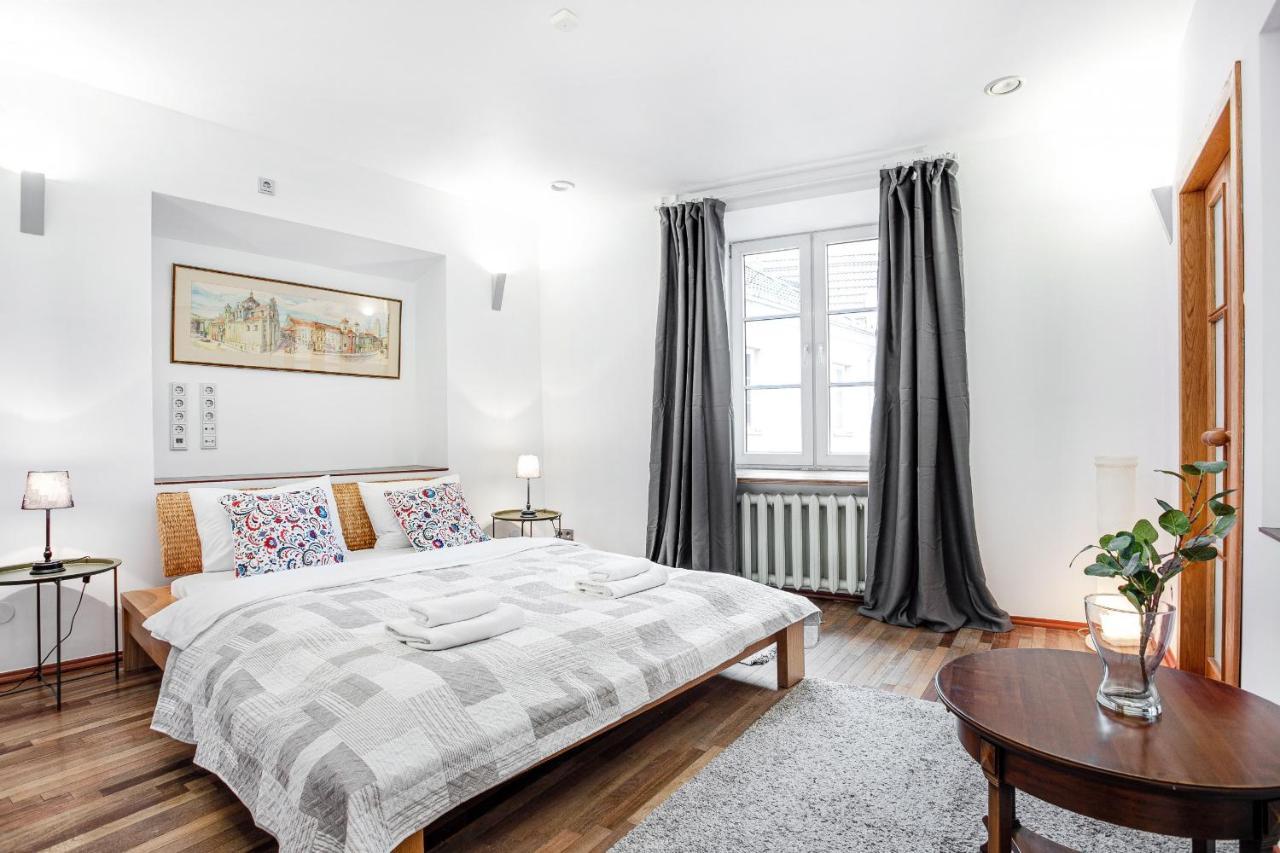 Saint Ignoto Bright And Cosy Apartments By Reside Baltic Vilnius Bagian luar foto